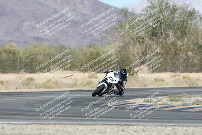 media/Nov-01-2025-CVMA (Sat) [[fc0f7531b8]]/Race 7-Formula Twins-Formula 40 UL/